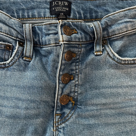J crew 9 inch high rise button front skinny size 25 great condition light wash - Picture 5 of 5